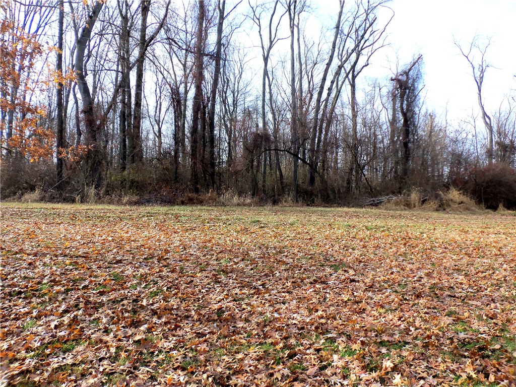 Cecil, Pennsylvania 15057, United States, 2 Bedrooms Bedrooms, ,2 BathroomsBathrooms,Residential,Pending,252022