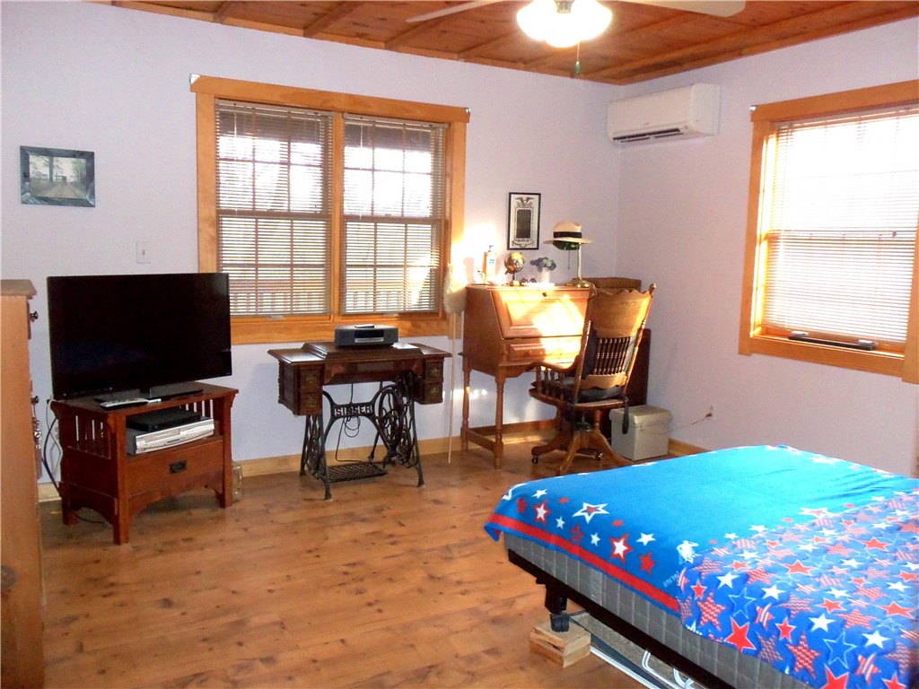 Cecil, Pennsylvania 15057, United States, 2 Bedrooms Bedrooms, ,2 BathroomsBathrooms,Residential,Pending,252022