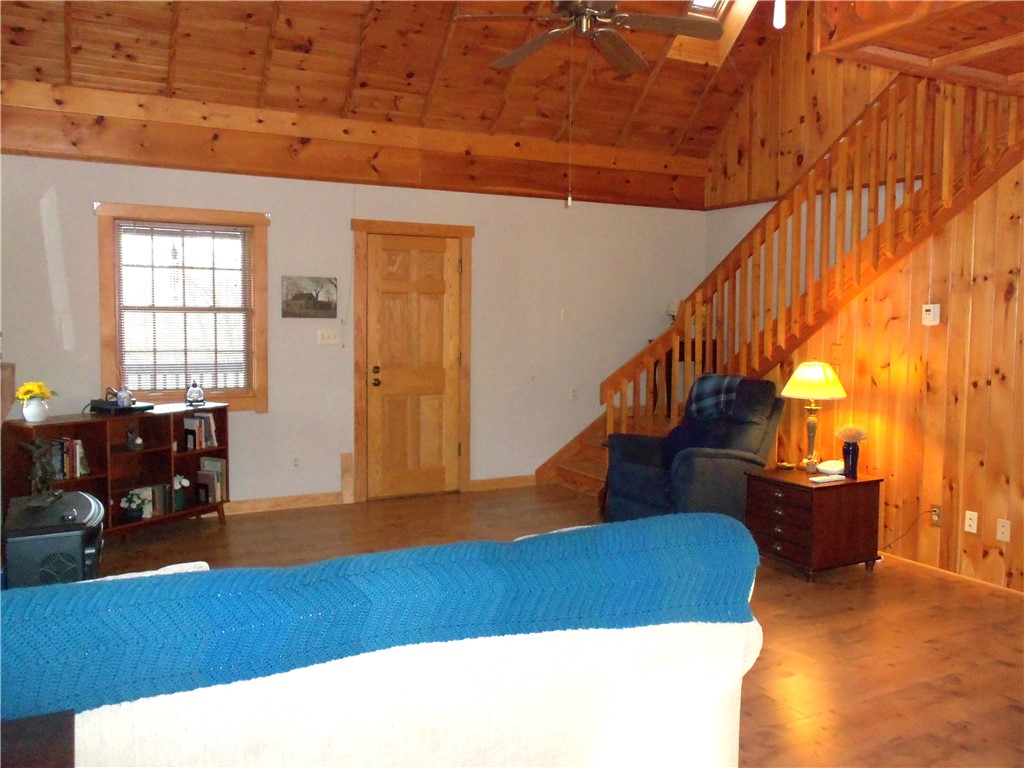 Cecil, Pennsylvania 15057, United States, 2 Bedrooms Bedrooms, ,2 BathroomsBathrooms,Residential,Pending,252022