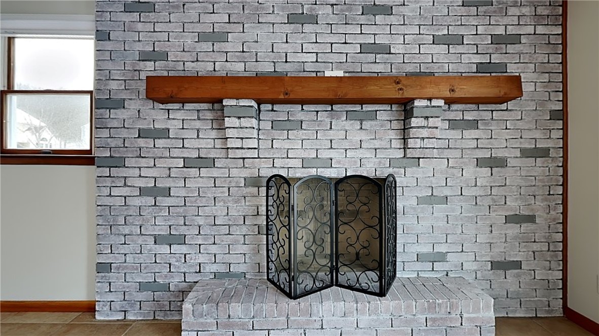 Cranberry Twp, Pennsylvania 16066, United States, 4 Bedrooms Bedrooms, ,3 BathroomsBathrooms,Residential,Pending,78911