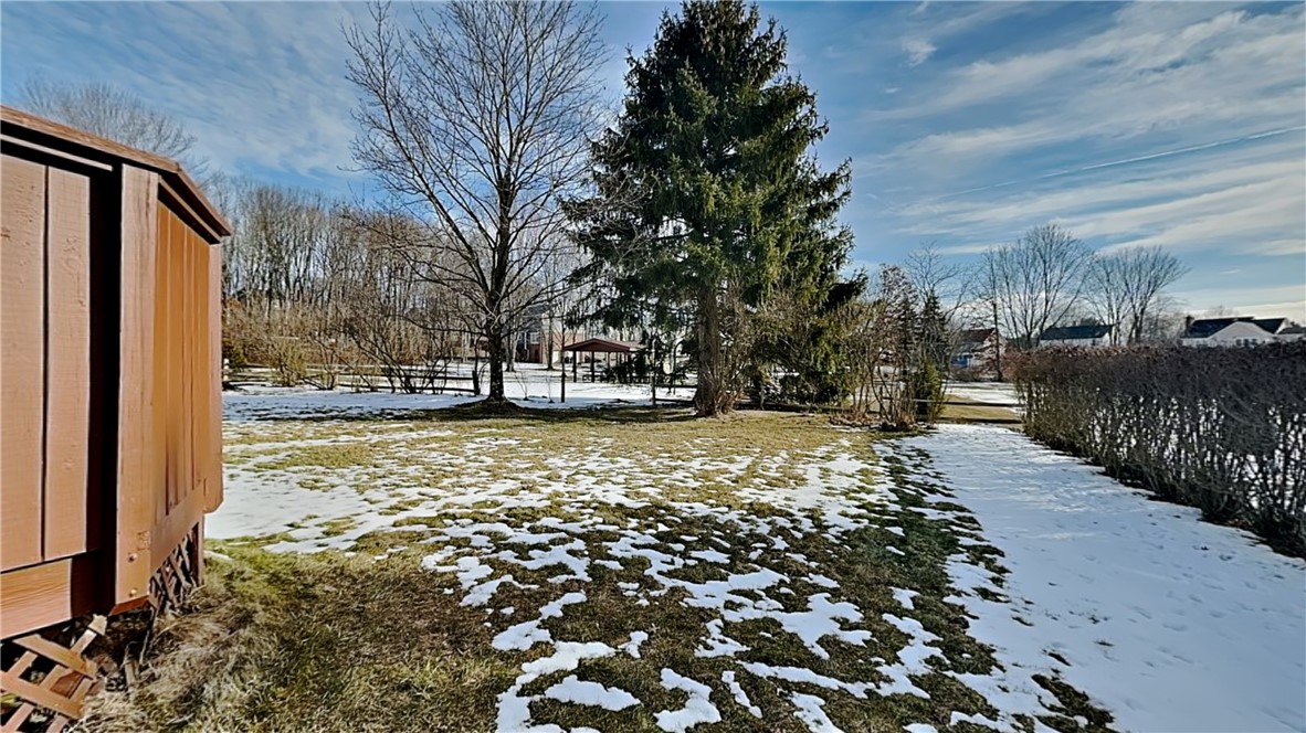 Cranberry Twp, Pennsylvania 16066, United States, 4 Bedrooms Bedrooms, ,3 BathroomsBathrooms,Residential,Pending,78911