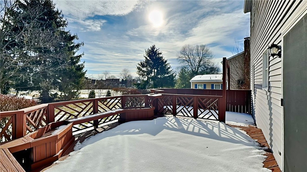 Cranberry Twp, Pennsylvania 16066, United States, 4 Bedrooms Bedrooms, ,3 BathroomsBathrooms,Residential,Pending,78911