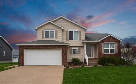 Photo for 111 Pine Tree Ln