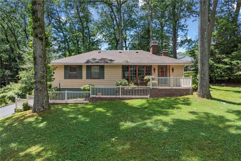 Photo of 153 Greenhill Dr, Butler, PA 16001 (MLS # 1760991)