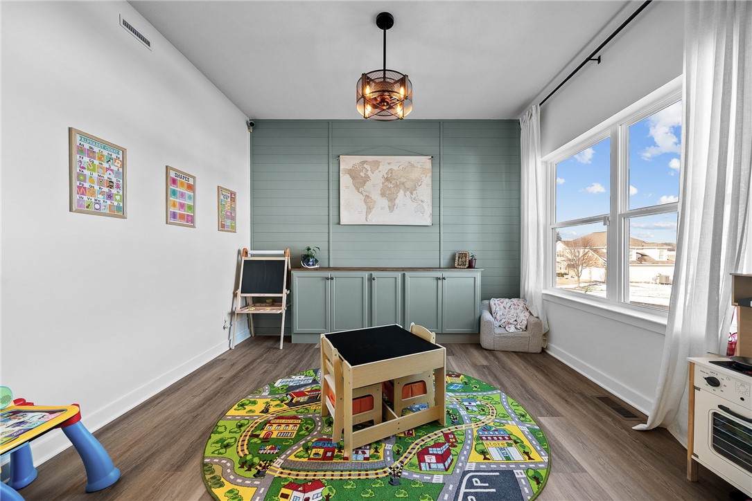 125 Hidden Springs Dr