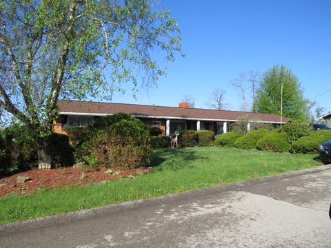 Homes For Sale - 132 Sunrise Dr Dr<br/> Beaver County, Industry, PA 15052