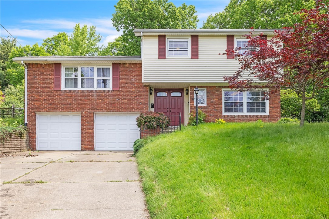 157 Greenlea Dr Dr, Coraopolis, Pennsylvania image 1