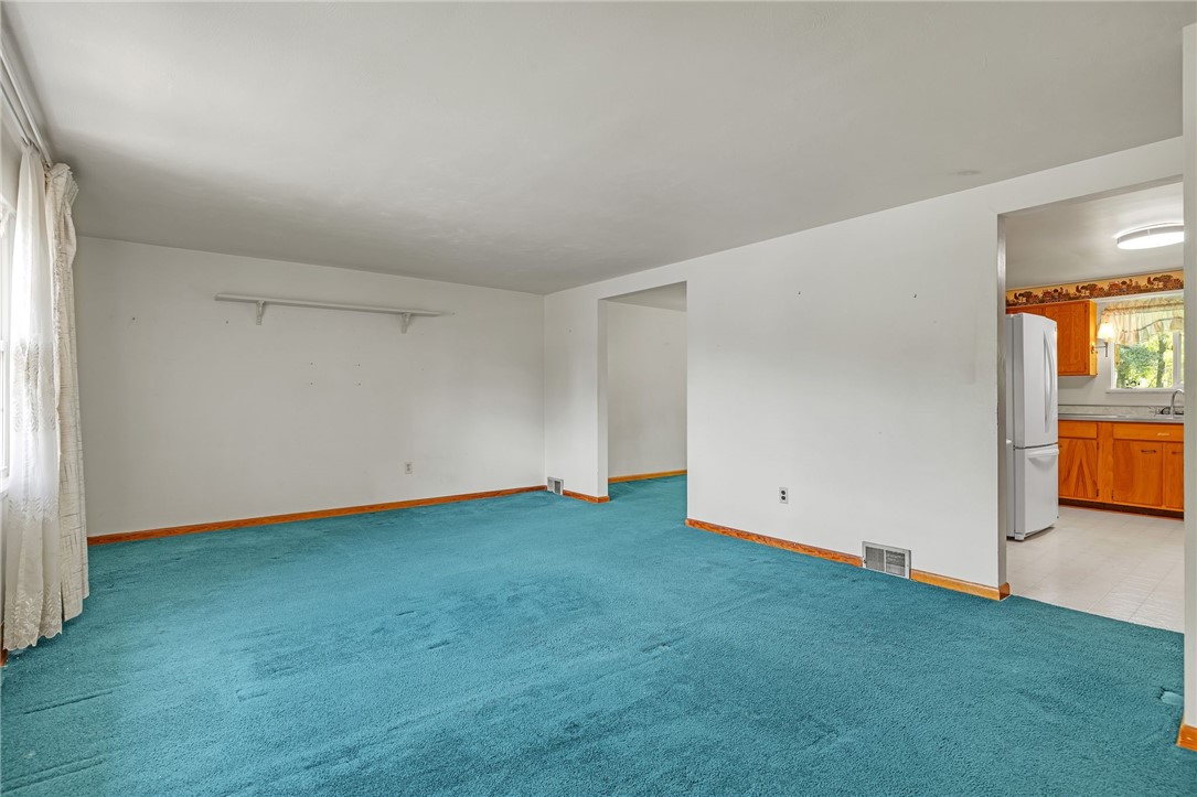 157 Greenlea Dr Dr, Coraopolis, Pennsylvania image 7