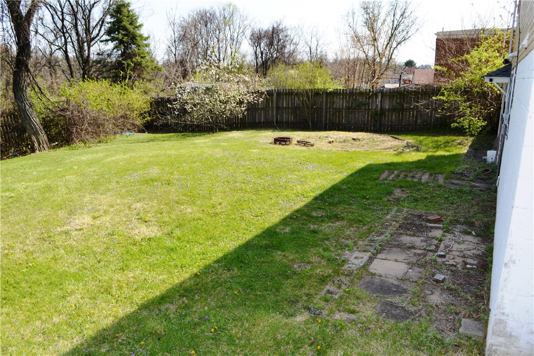 203 Skyport Rd Rd, West Mifflin, Pennsylvania image 2