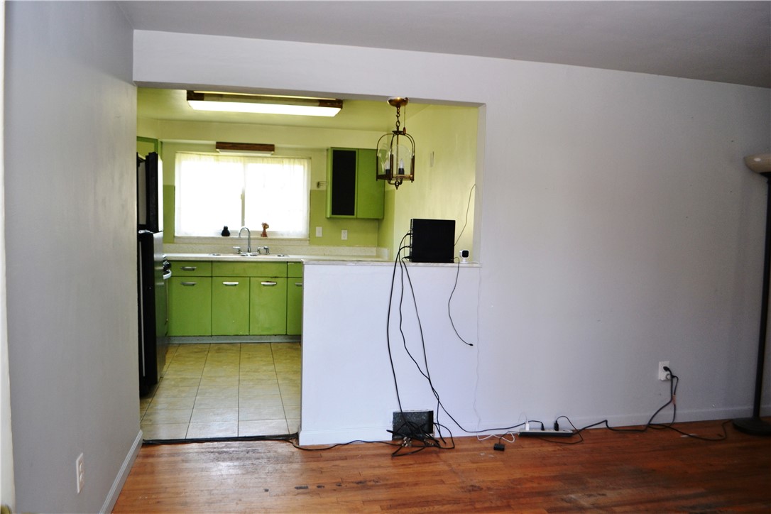 203 Skyport Rd Rd, West Mifflin, Pennsylvania image 6