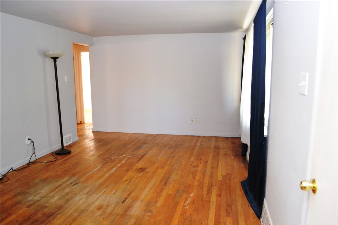 203 Skyport Rd Rd, West Mifflin, Pennsylvania image 8
