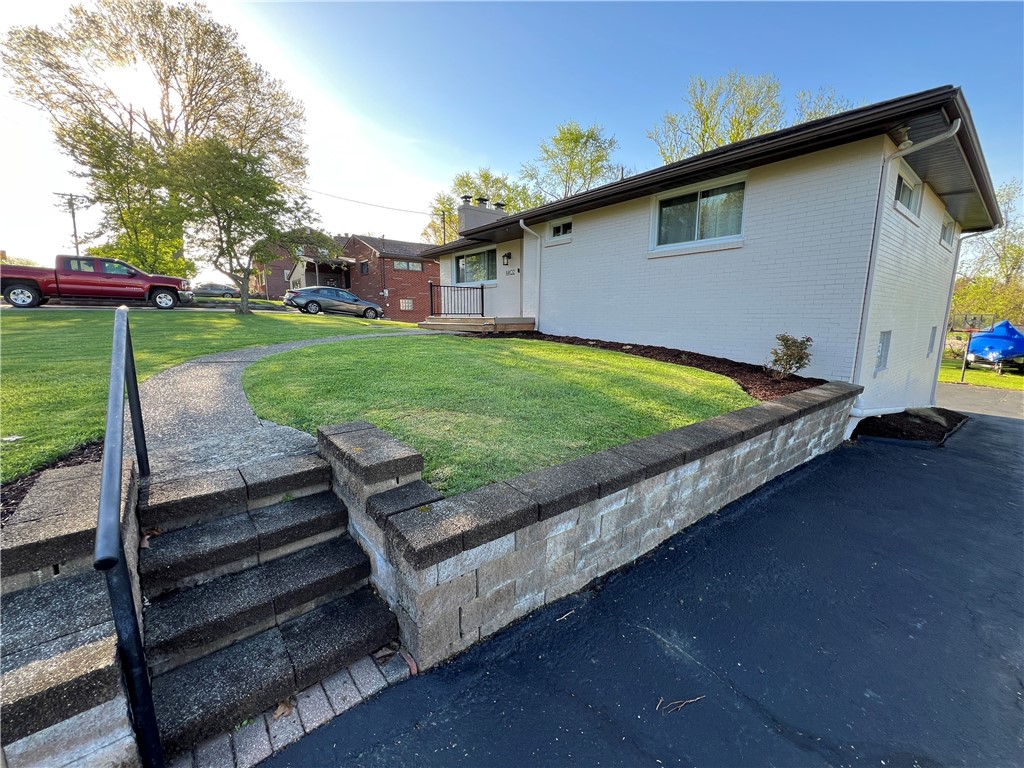 4402 Gateway Dr Dr, Monroeville, Pennsylvania image 3