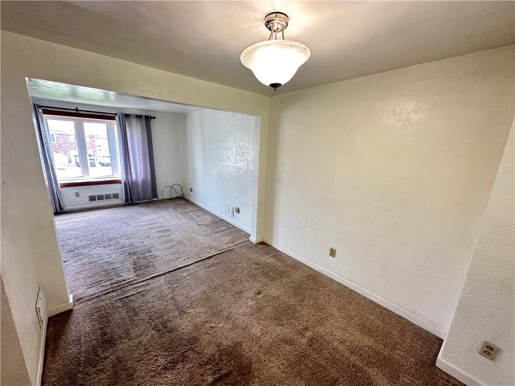 5662 Diann Drive Dr, Bethel Park, Pennsylvania image 10