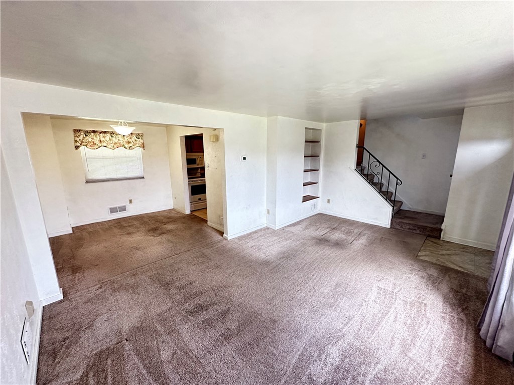 5662 Diann Drive Dr, Bethel Park, Pennsylvania image 5