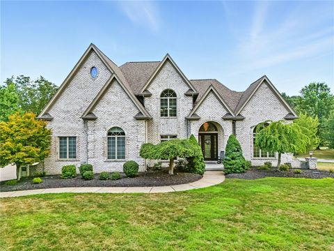 150 Silver Creek Dr Adams Twp PA 16046