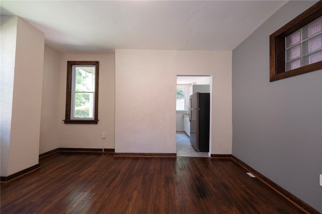 1315 Labelle Ave