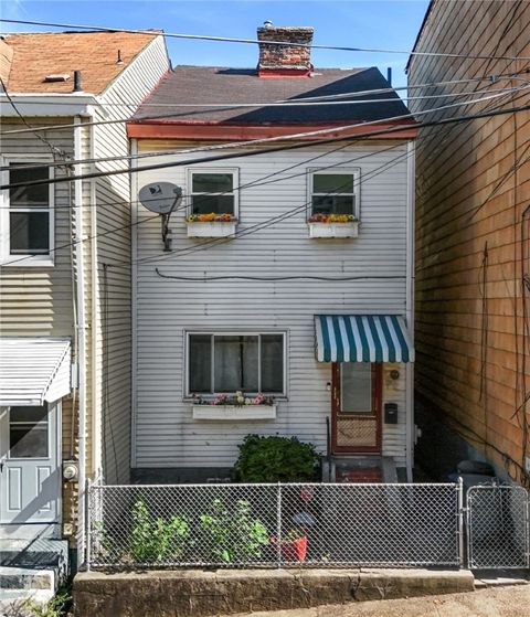 Photo of 323 Hancock St, Pittsburgh, PA 15219 (MLS # 1724126)