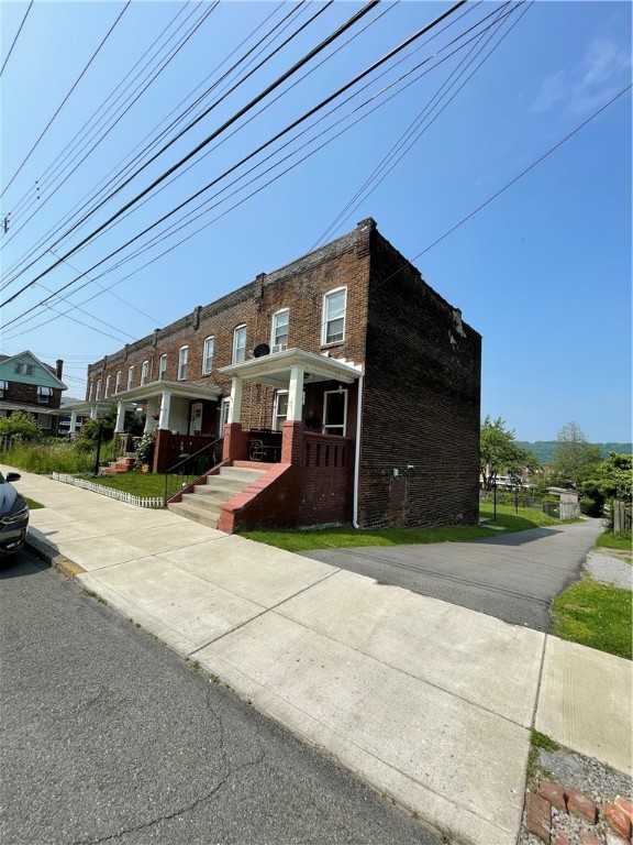 1709 Beaver Road Rd, Ambridge, Pennsylvania image 4