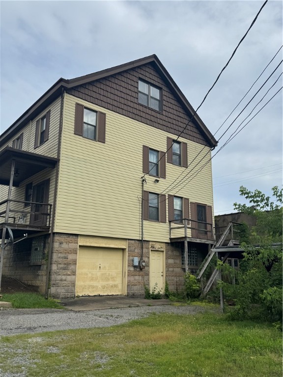 1021 Mount Royal Blvd