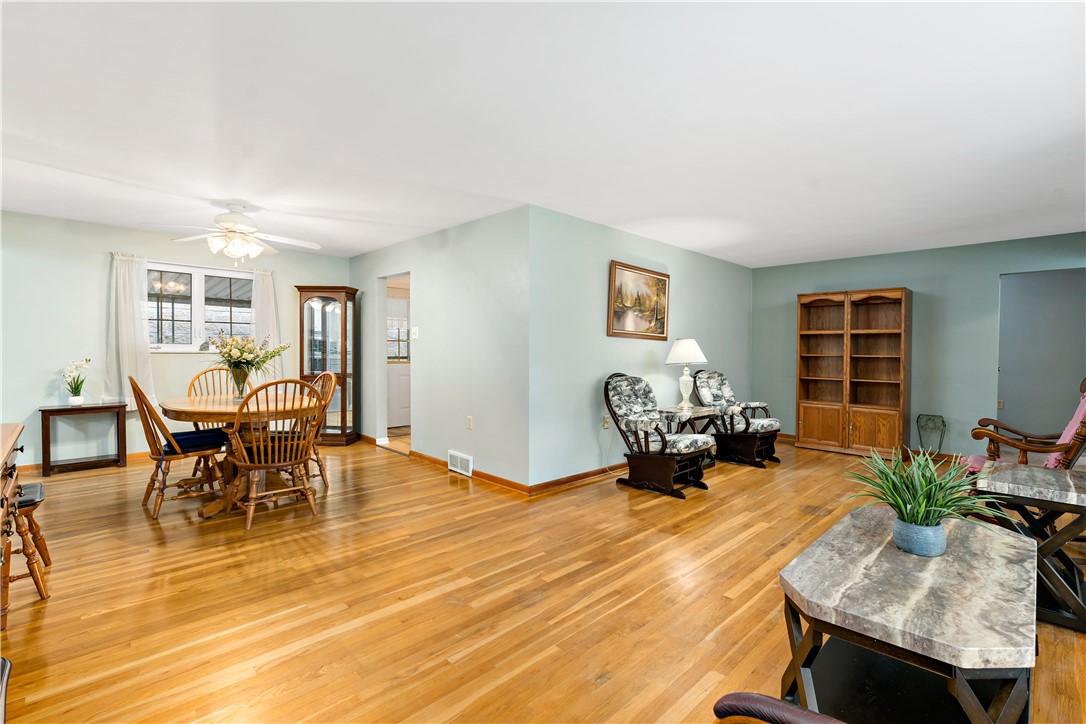 312 Bell Ave