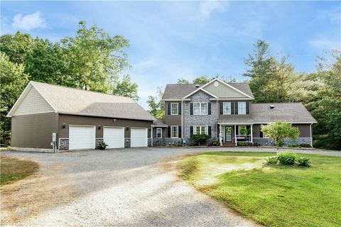 23 Arnold Palmer Dr Pine Twp PA 16127