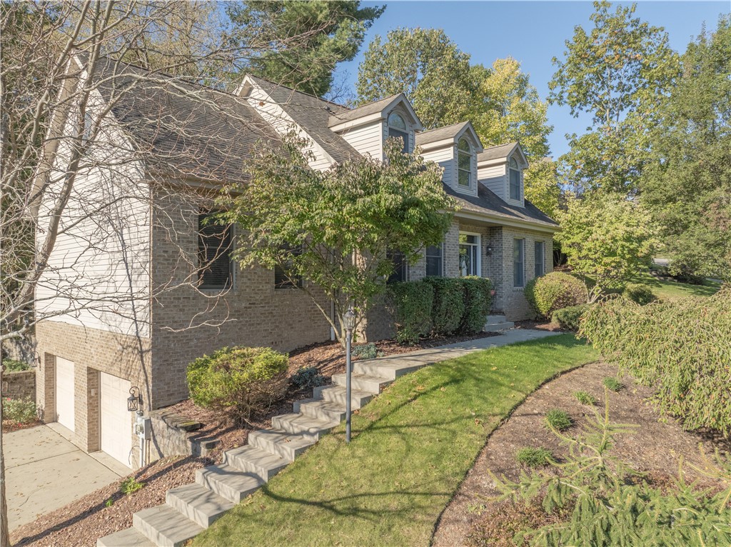 122 Hunter Drive