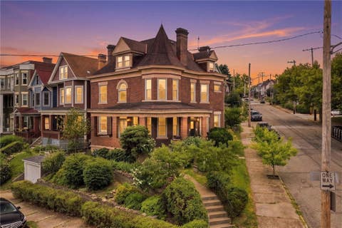 Photo for 400 E 10th Ave