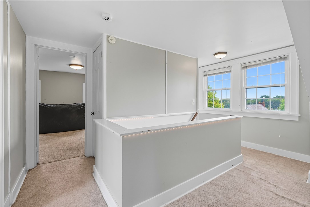 Brentwood, Pennsylvania 15227, United States, 5 Bedrooms Bedrooms, ,4 BathroomsBathrooms,Residential,Active,219260