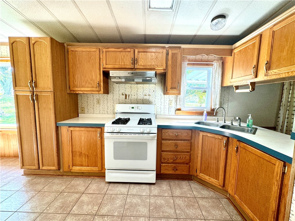 Center Twp - But, Pennsylvania 16001, United States, 3 Bedrooms Bedrooms, ,2 BathroomsBathrooms,Residential,Active,43091