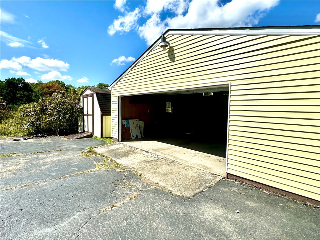 Center Twp - But, Pennsylvania 16001, United States, 3 Bedrooms Bedrooms, ,2 BathroomsBathrooms,Residential,Active,43091