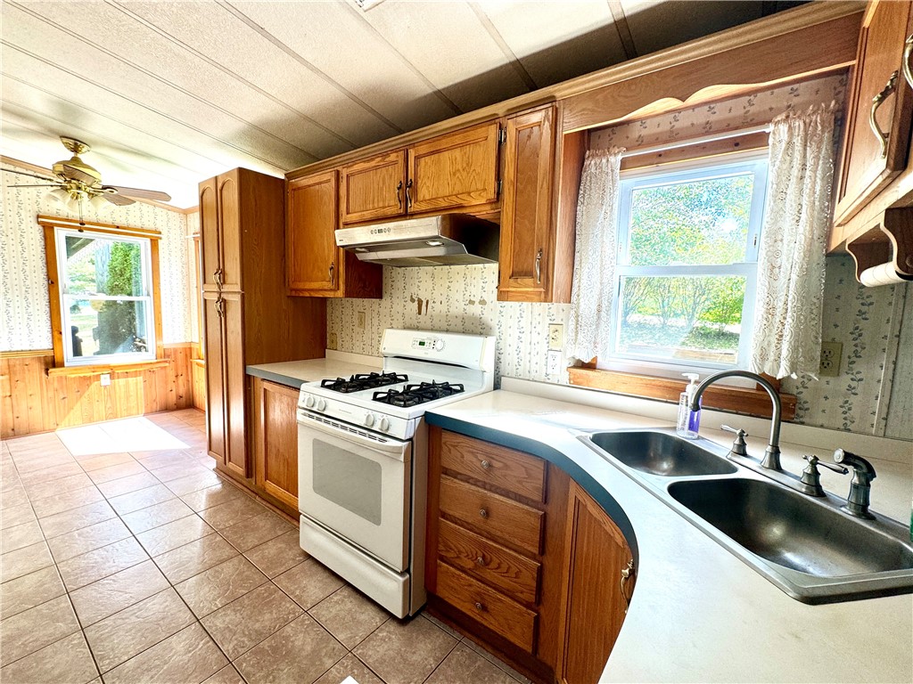 Center Twp - But, Pennsylvania 16001, United States, 3 Bedrooms Bedrooms, ,2 BathroomsBathrooms,Residential,Active,43091