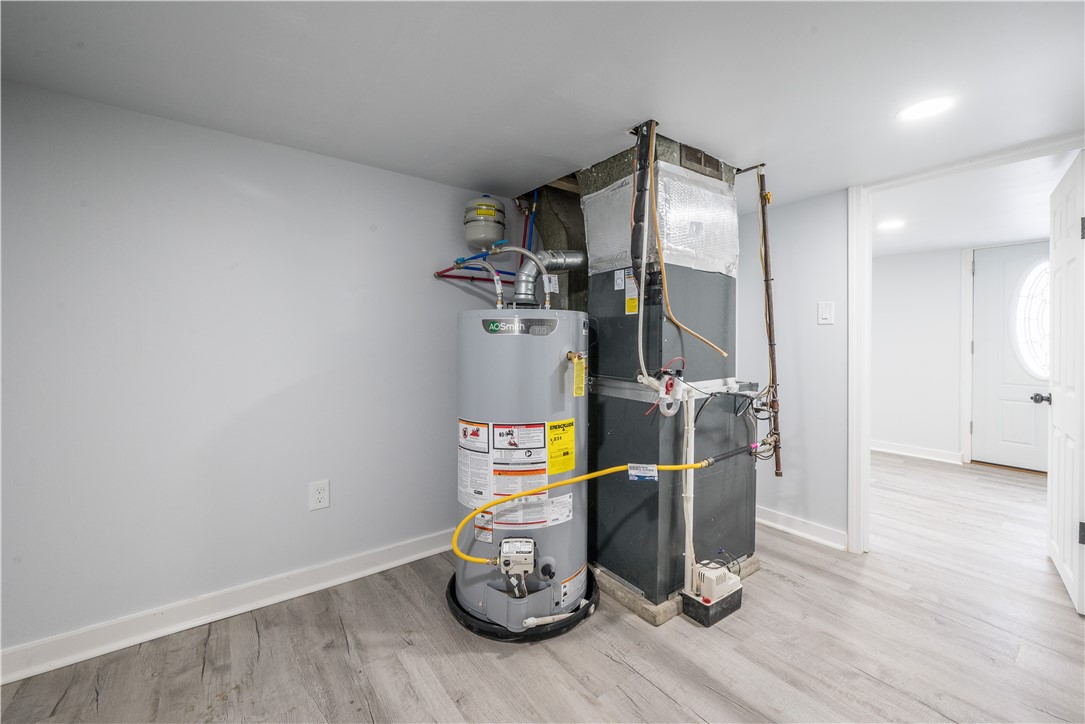 Chartiers, Pennsylvania 15301, United States, 4 Bedrooms Bedrooms, ,2 BathroomsBathrooms,Residential,Active,1173