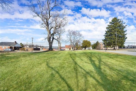 Photo of 3960/3962 Monroeville Blv, Monroeville, PA 15146 (MLS # 1741074)