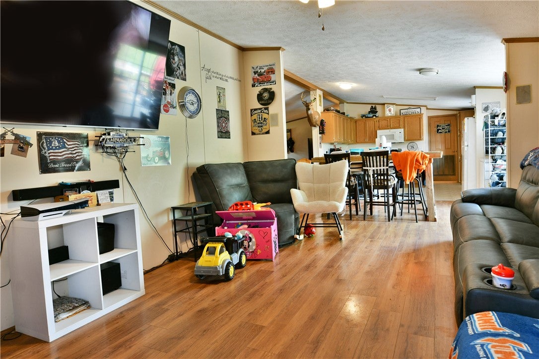 1952 Perry Hwy
