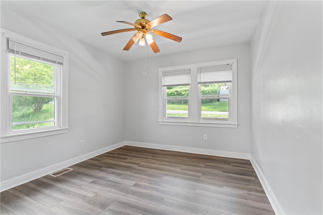 947 Pine St St, Ambridge, Pennsylvania image 21