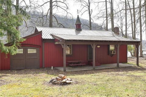 2282 River Rd Washington Twp - ARM PA 16218
