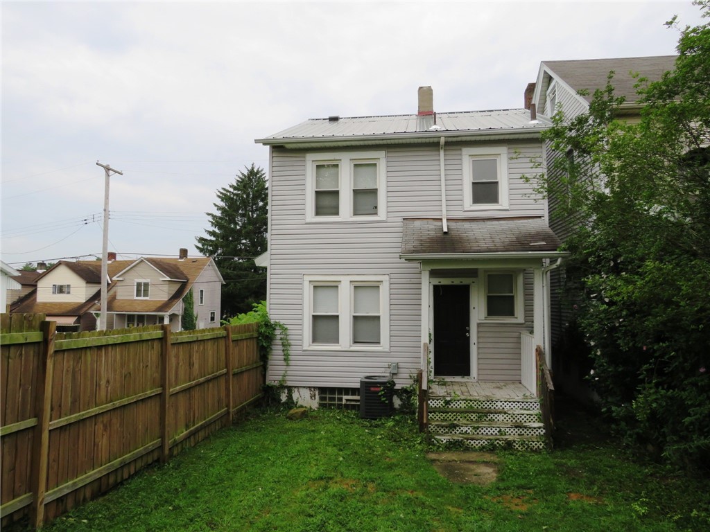 2613 Cleveland St