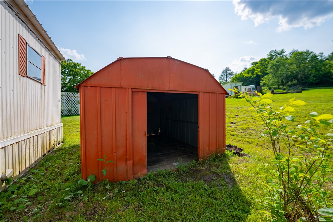 343 Harmony Rd