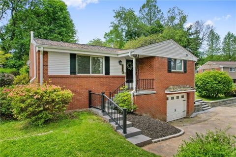 Photo for 100 Fieldstone Cir