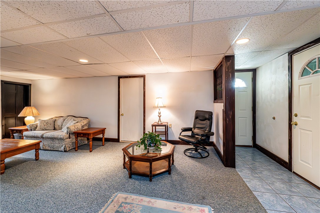 311 S 7th Street St, Youngwood, Pennsylvania image 30