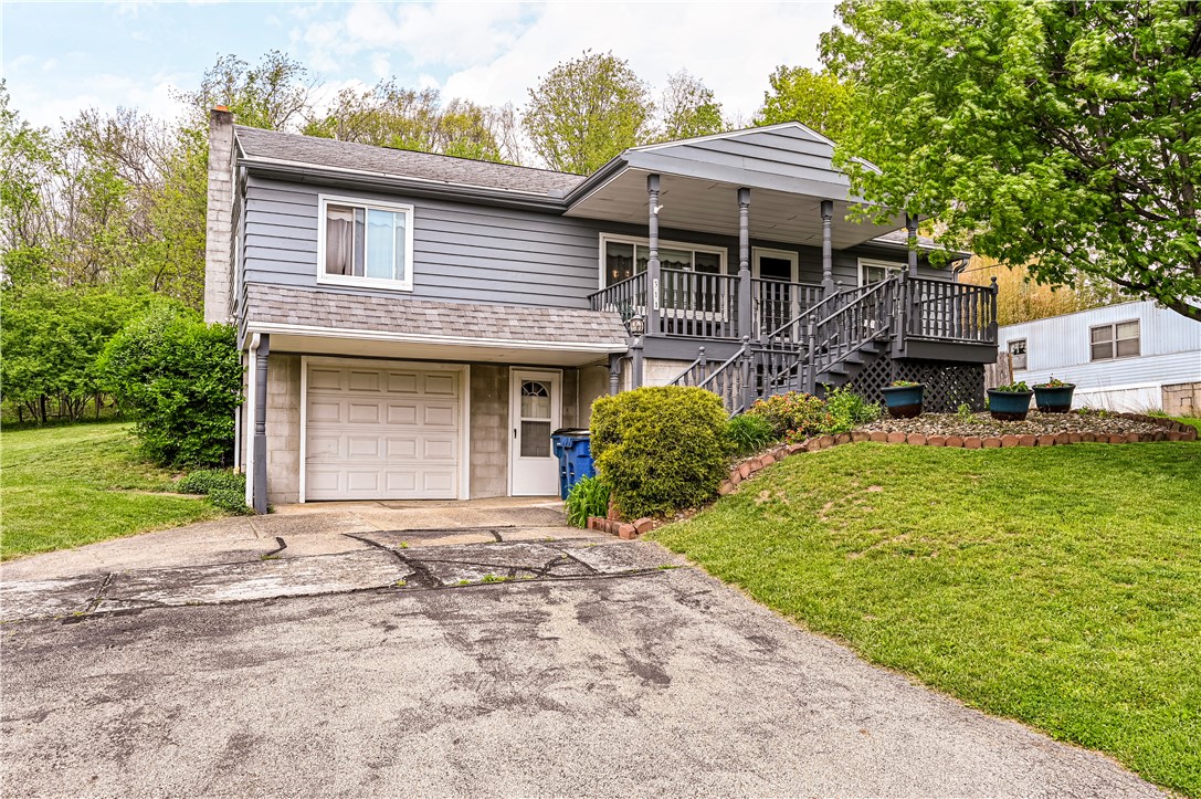 311 S 7th Street St, Youngwood, Pennsylvania image 1