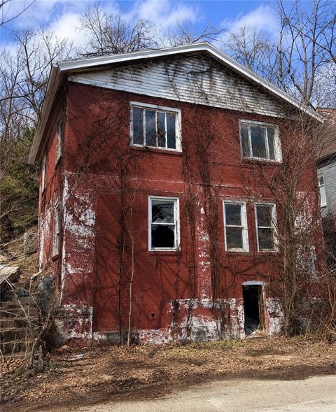 108 Prospect St E Pittsburgh PA 15112