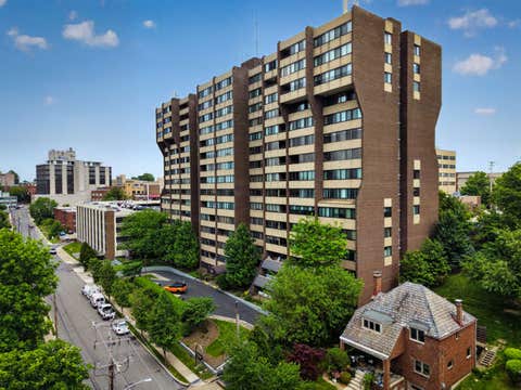 Photo for 750 Washington Rd 1204