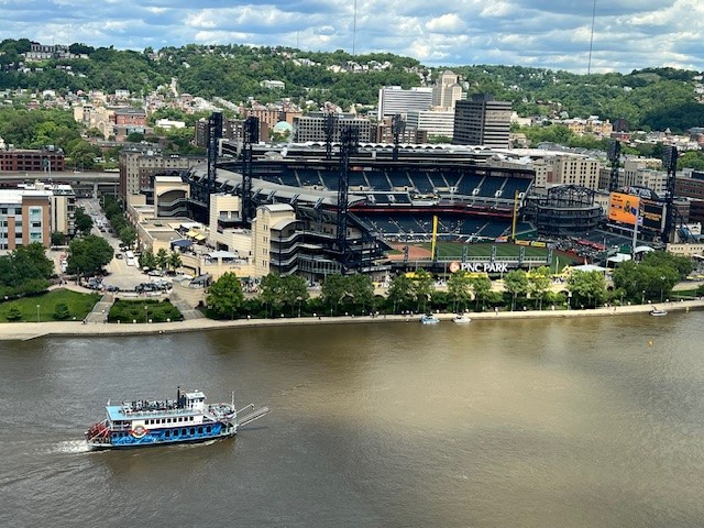 320 Fort Duquesne Blvd. 26K