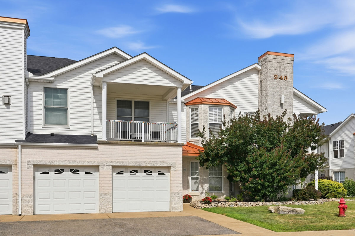 246 Adams Pointe Boulevard 7