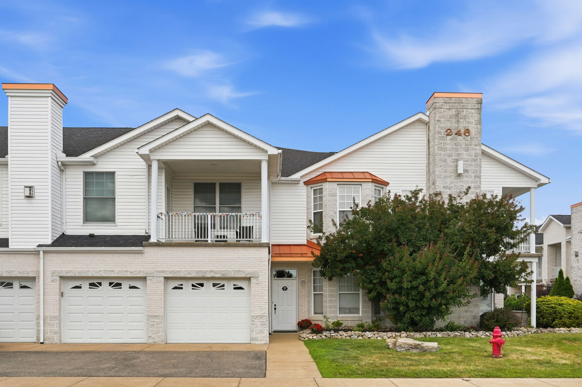 246 Adams Pointe Boulevard 7