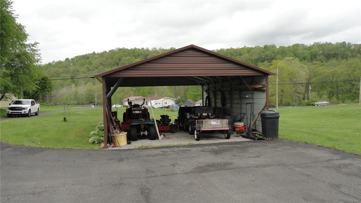 406 Davistown Road