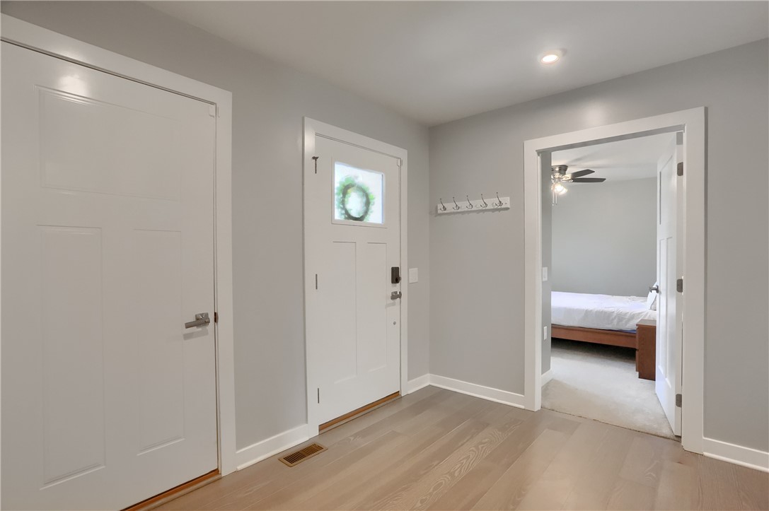 105 Touchstone Ct Ct, Lancaster Township, Pennsylvania image 9