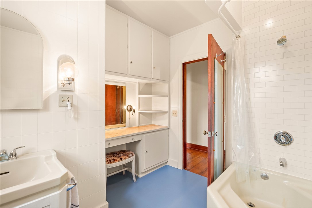 Hooversville, Pennsylvania 15936, United States, 3 Bedrooms Bedrooms, ,2 BathroomsBathrooms,Residential,Active,192533