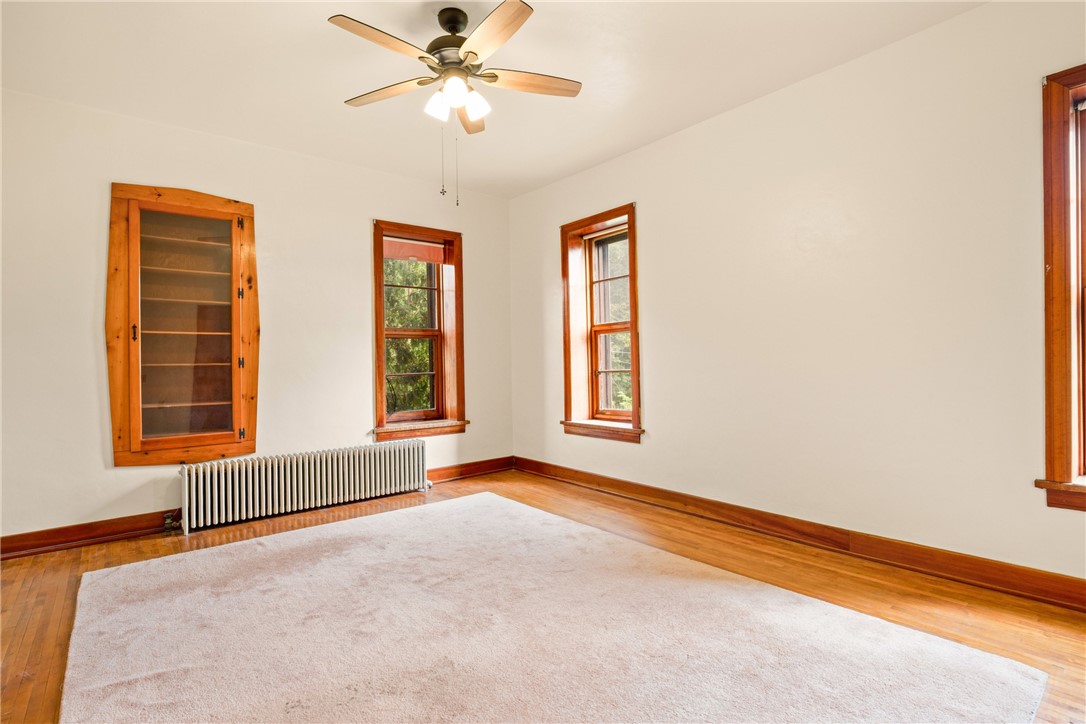 Hooversville, Pennsylvania 15936, United States, 3 Bedrooms Bedrooms, ,2 BathroomsBathrooms,Residential,Active,192533